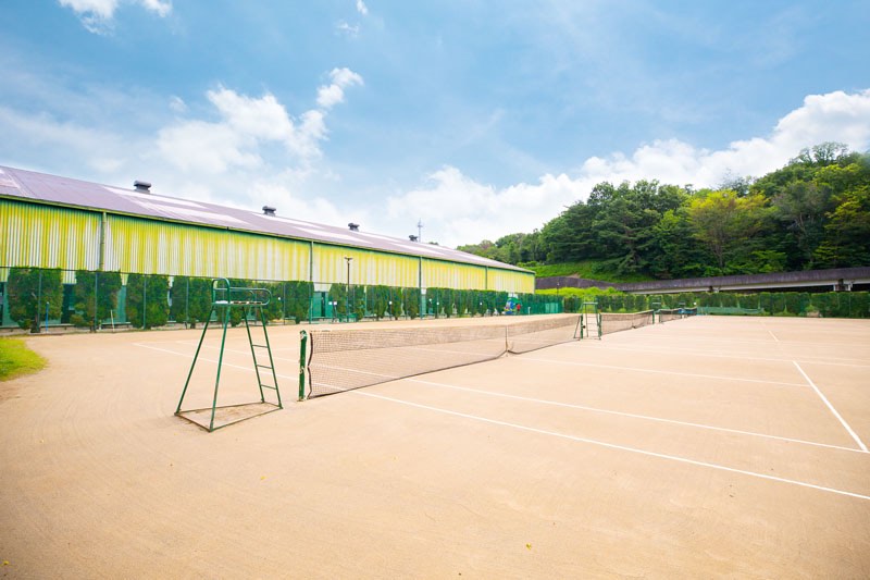 西武球場前駅西武ドームテニスコート