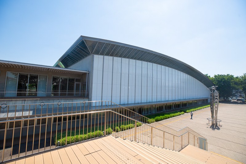 新所沢駅所沢市民体育館