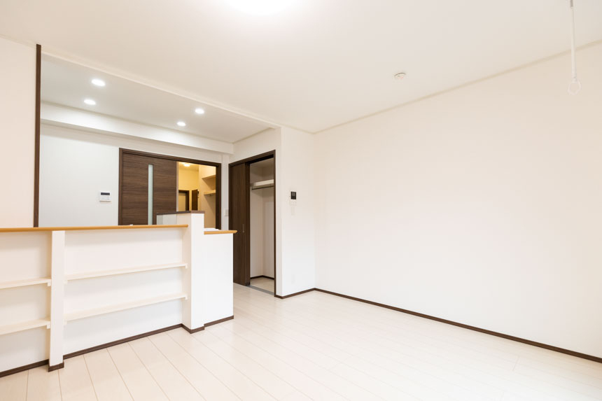 お気に入りの家具を配置できる8.3帖洋室