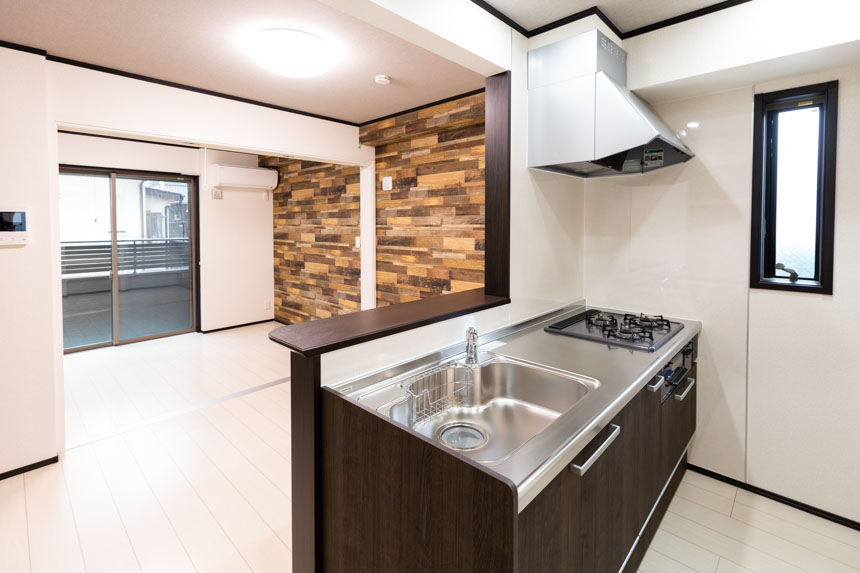 会話の弾む対面キッチン