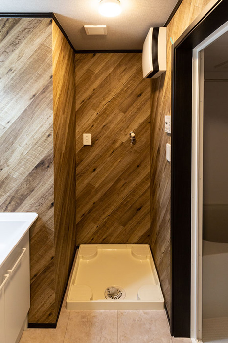 防水パン付き室内洗濯機置場